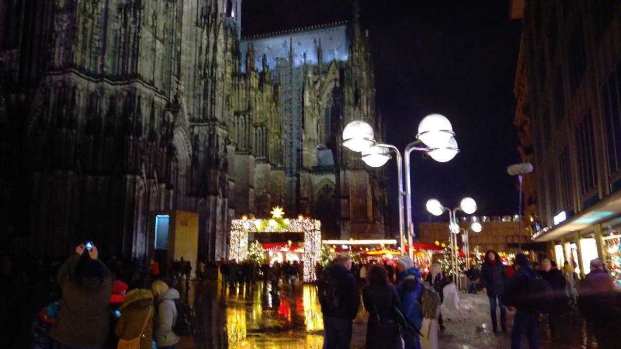 Koeln Deutz/Messe, Lanxess Arena 아파트 외부 사진